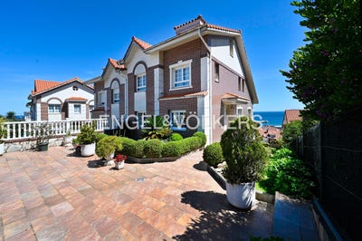 /international/es/castro-urdiales-cantabria-310100644115/