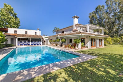 /international/es/estepona-andalusia-310107675929/