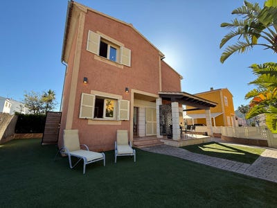/international/es/73b-carretera-d-arta-alcudia-balearic-islands-310107090092/