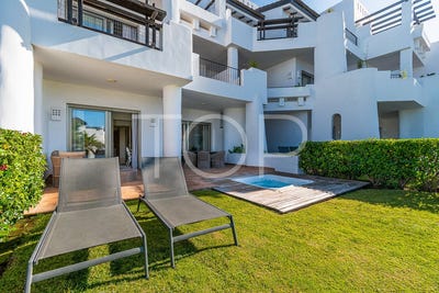 /international/es/calle-emilia-pardo-bazan-guia-de-isora-canary-islands-310101205027/
