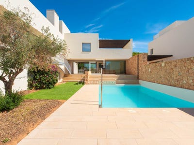 /international/es/cala-bassa-balearic-islands-310102125361/
