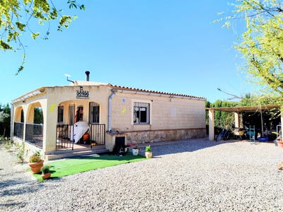 /international/es/caudete-castile-la-mancha-310107581235/