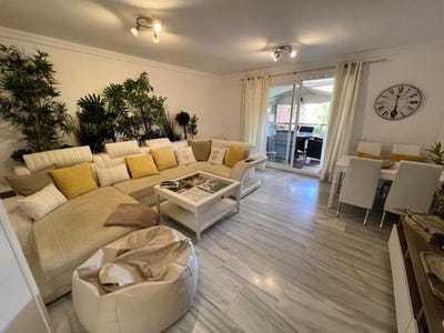 /international/es/marbella-andalusia-310101498531/?lang=id