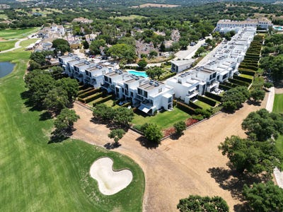 /international/es/19-urb-san-roque-club-san-roque-andalusia-310108557592/