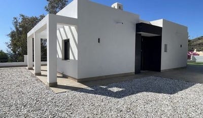 /international/es/calle-alemania-ventanicas-el-cantal-almeria-espana-almeria-andalusia-310099788122/