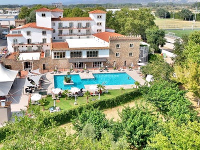 /international/es/castello-d-empuries-catalonia-310103463719/