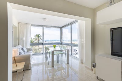 /international/es/castelldefels-catalonia-310095194730/