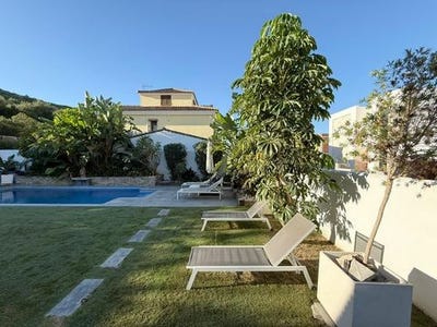 /international/es/casares-andalusia-310108787850/