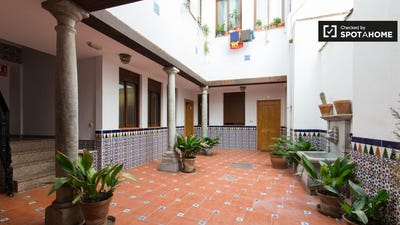 /international/es/granada-andalusia-120088069617/
