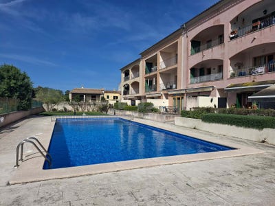 /international/es/carrer-de-les-illes-balears-porreres-balearic-islands-310107618505/