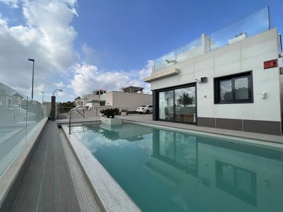/international/es/san-miguel-de-salinas-valencian-community-310101284047/?lang=en