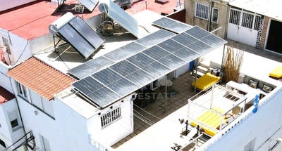 /international/es/calle-antonio-maura-tarifa-andalusia-310107672682/