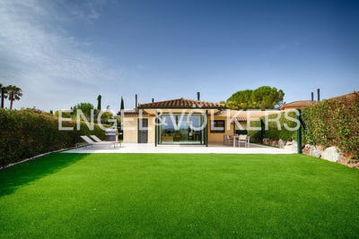 /international/es/navata-catalonia-310109559266/