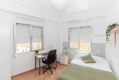 /international/es/carrer-de-la-font-roja-valencia-valencian-community-310096270507/