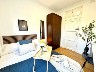 /international/es/plaza-de-coimbra-madrid-madrid-310107901322/