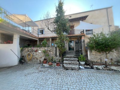 /international/es/calle-los-almendros-aldea-del-obispo-castile-and-leon-310109501182/