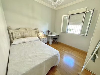 /international/es/calle-porvenir-sevilla-andalusia-310095292997/