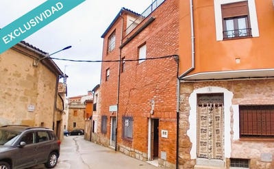 /international/es/lagartera-castile-la-mancha-310101274286/