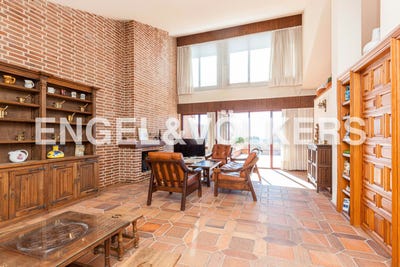 /international/es/san-lorenzo-de-el-escorial-madrid-310100642402/