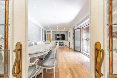 /international/es/madrid-madrid-310098556692/