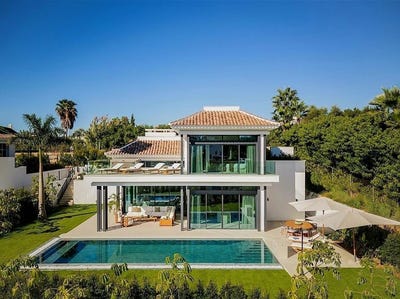 /international/es/marbella-andalusia-310109097145/?lang=de