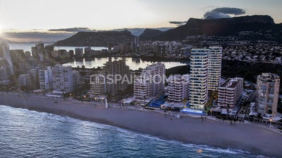 /international/es/calpe-calpe-pueblo-alicante-valencian-community-310108669307/