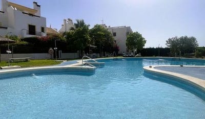 /international/es/avenida-aloe-vera-04621-vera-almeria-espana-vera-andalusia-310109520498/