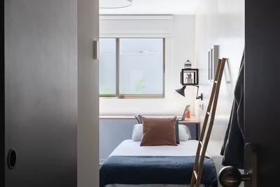 /international/es/passeig-facultats-valencia-valencian-community-310108892998/