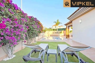 /international/es/santa-cruz-de-tenerife-canary-islands-310106401601/