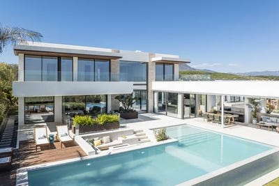 /international/es/casares-asturias-310108404726/