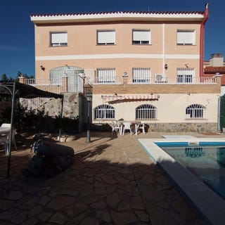/international/es/avinguda-de-les-valls-flix-catalonia-310108419154/