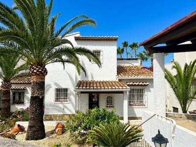 /international/es/moraira-valencian-community-310108928409/