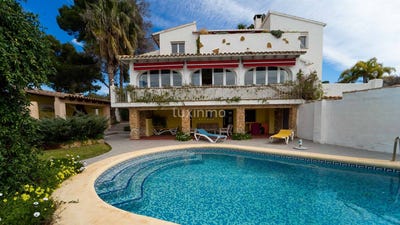 /international/es/teulada-valencian-community-310107295793/