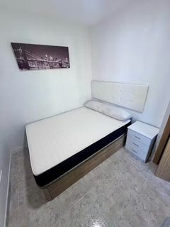 /international/es/calle-de-josefina-carabias-madrid-madrid-310093854452/