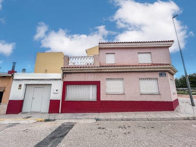 /international/es/pinoso-valencian-community-310106994562/