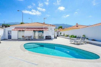 /international/es/adeje-canary-islands-120092938173/