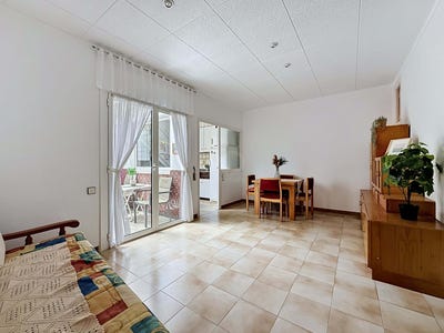 /international/es/carrer-d-angel-guimera-mataro-catalonia-310108156601/
