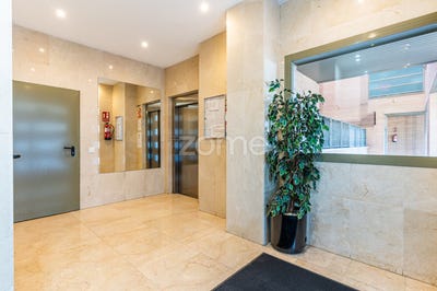 /international/es/paseo-capa-negra-madrid-madrid-120090010275/