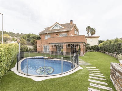 /international/es/sant-just-desvern-catalonia-310094615255/