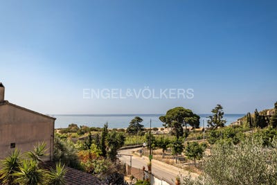 /international/es/arenys-de-mar-catalonia-310095740984/