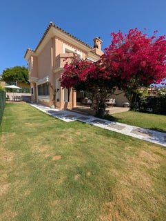 /international/es/calle-colinas-del-mar-linea-de-la-concepcion-andalusia-310109077585/