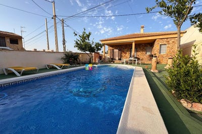 /international/es/albox-andalusia-310100577822/