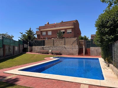 /international/es/cambrils-catalonia-310108377239/