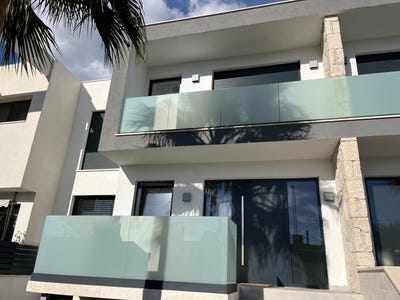 /international/es/25-carrer-del-cabusso-municipality-of-palma-balearic-islands-310102637320/