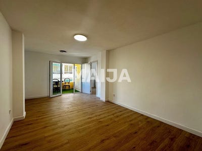 /international/es/calle-san-miguel-de-salinas-12-torrevieja-catalonia-310109235912/