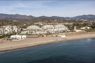 /international/es/estepona-andalusia-310101335838/?lang=en