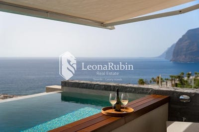 /international/es/acantilado-de-los-gigantes-canary-islands-310097138140/