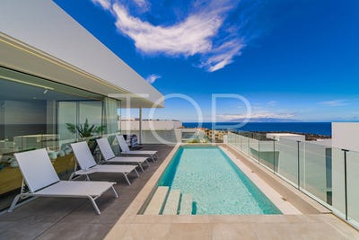 /international/es/adeje-canary-islands-310109044102/