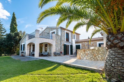 /international/es/vial-camino-460-07400-alcudia-illes-balears-spain-alcudia-balearic-islands-310101738130/