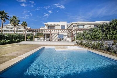 /international/es/new-golden-mile-marbella-valencian-community-120098234749/